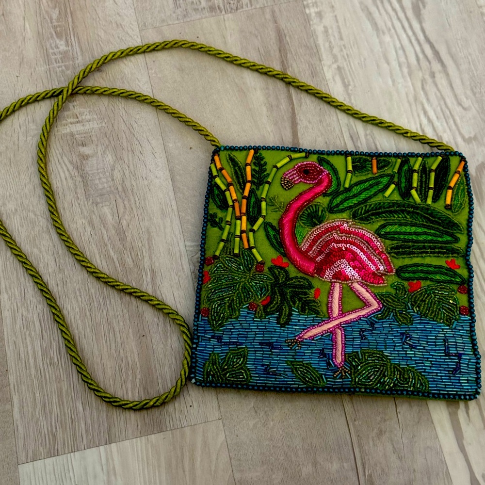 Crossbody bag beaded flamingo purse 8”x8” so cute for vacation or everyday flaw
